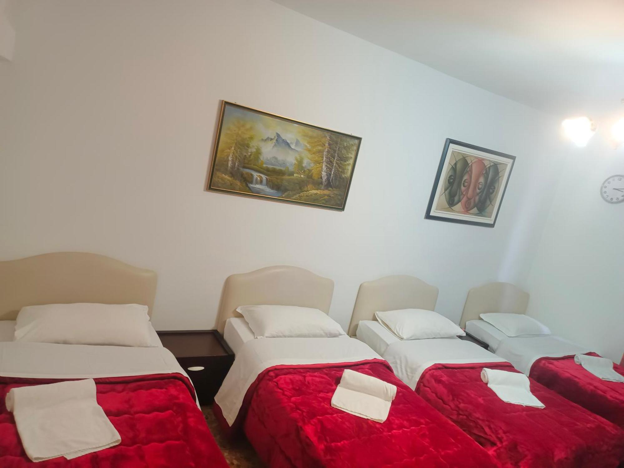 Host Roma Hostel Ngoại thất bức ảnh